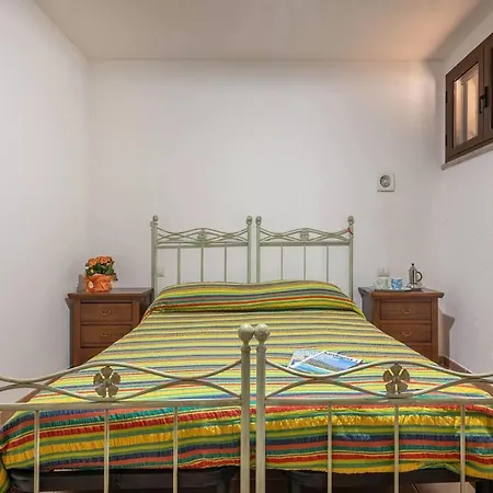 Home Thoughtfully Designed For The Comfort Apartament