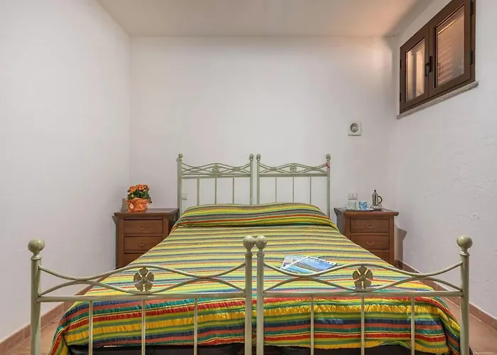 Thoughtfully Designed To Offer Comfort Apartman